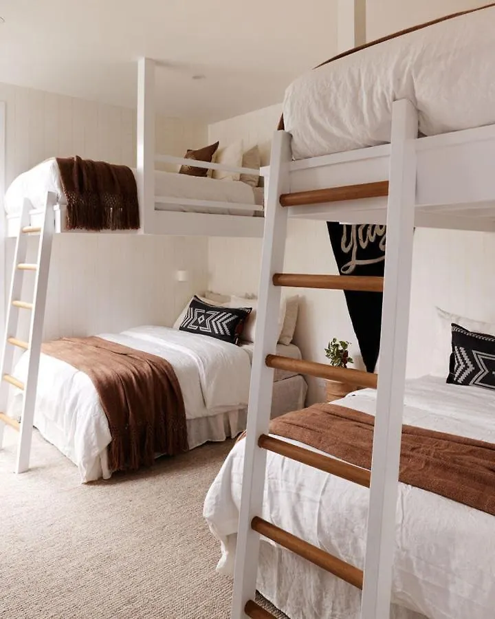 Byron Bay Accom - 32 Cowper Street Samudra House 0*, ביירון ביי אוסטרליה